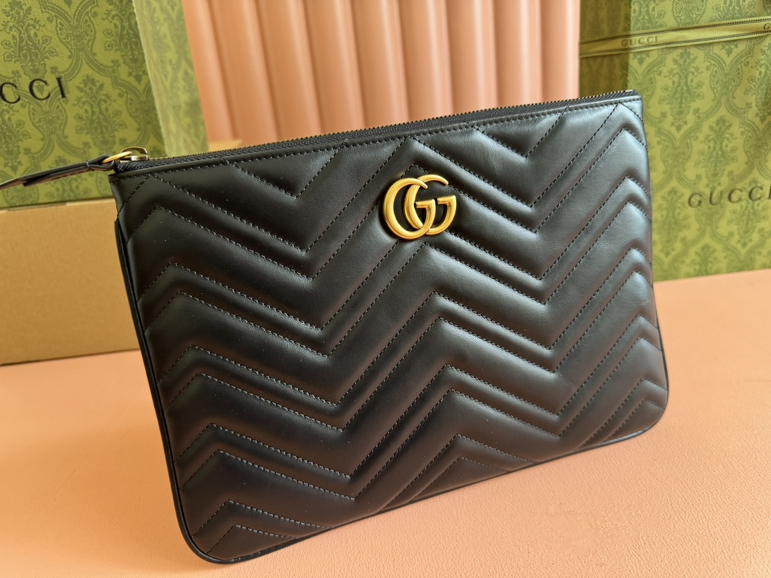 Gucci Clutch Bags